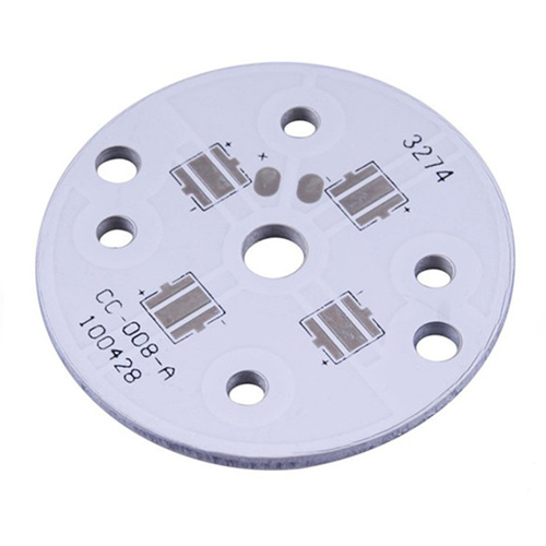 PCB din aluminiu cu ulei alb